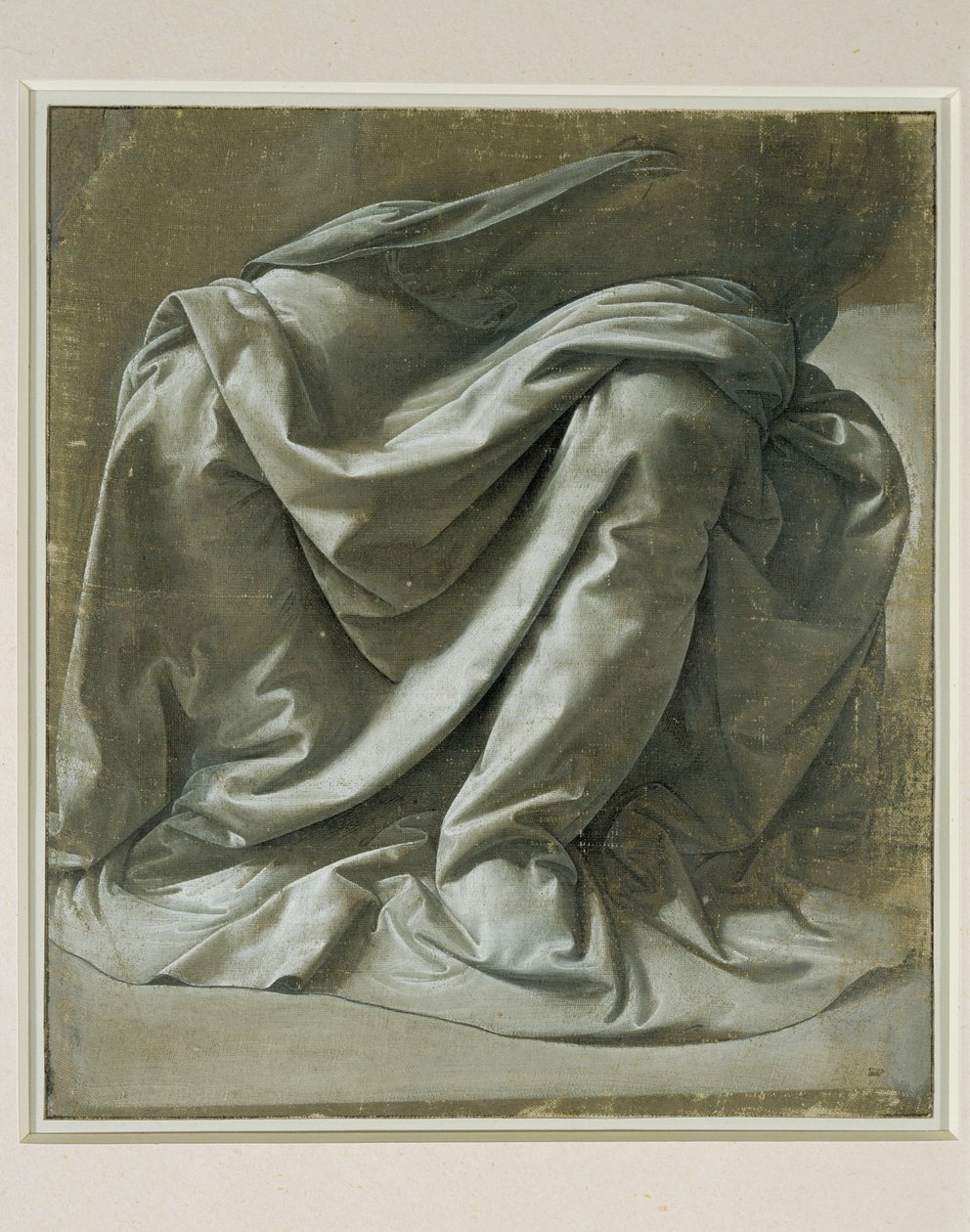 Drappeggio per una figura seduta, pennello e tempera grigia, lumeggiature bianche su tela di lino grigia preparata ... da Leonardo da Vinci