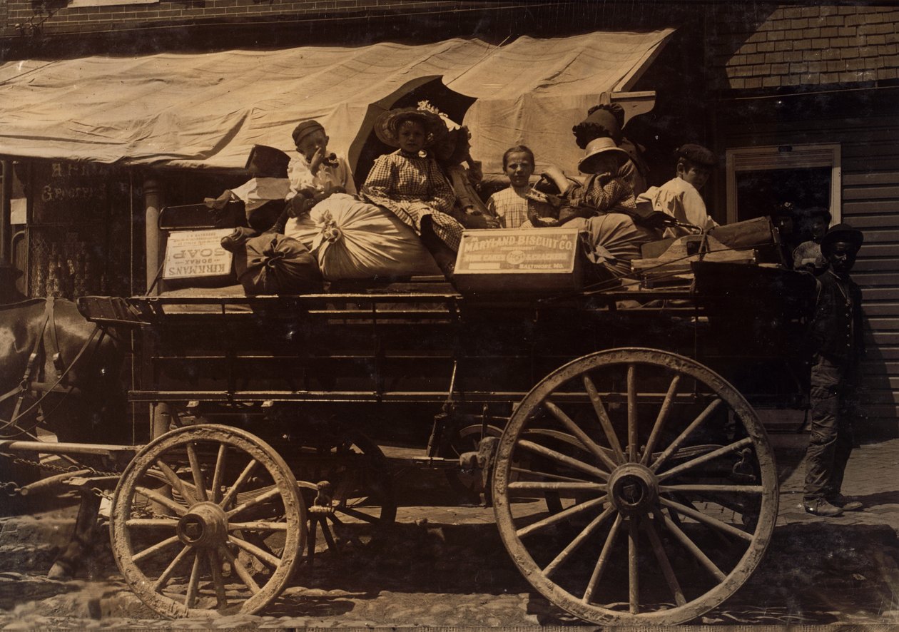 Bambini lavoratori in un carro a Fell
