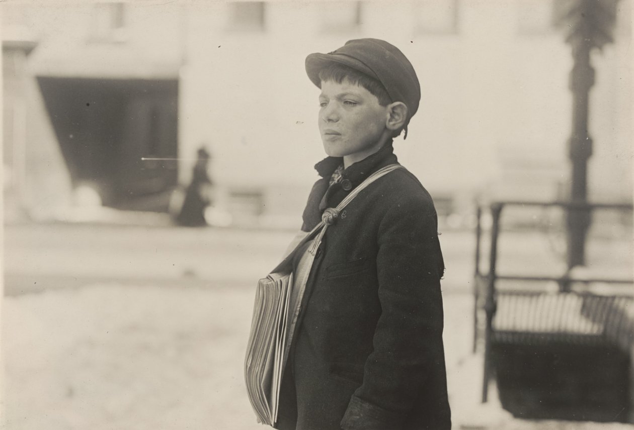 Tony Casale, «Bologna», 11 anni, vende giornali da 4 anni, Hartford, Connecticut, marzo 1909 da Lewis Wickes Hine
