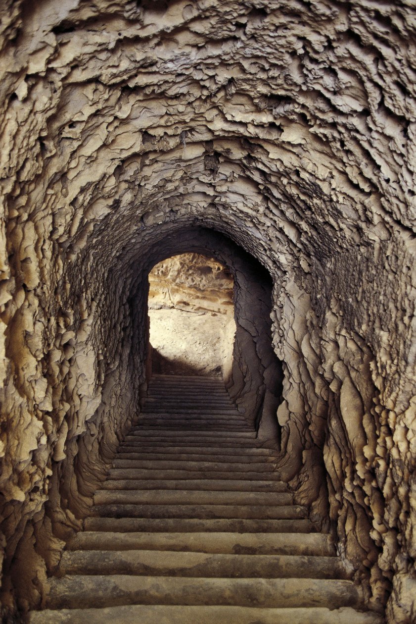 Catacombe di Kom-esh-Shuqafa, Interno dell