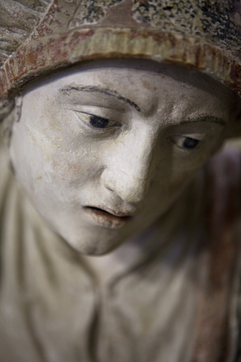 Santa donna con cuffia da Ligier Richier