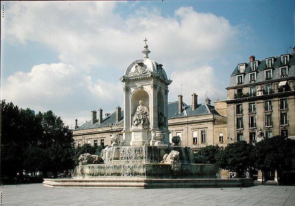 Vista della Fontaine des Quatre-Evêques, Place Saint-Sulpice, costruita nel 1844 da Louis or Ludovico Visconti