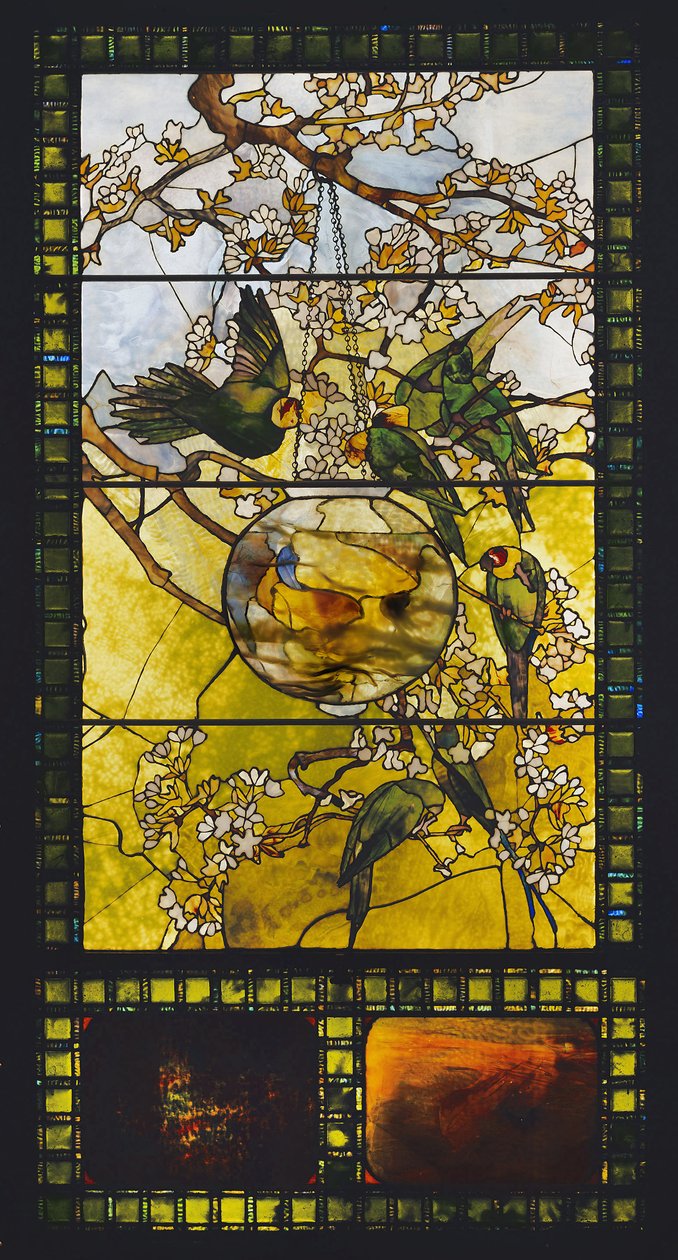 Pappagallini e boccia di pesci rossi, c.1893 da Louis Comfort Tiffany