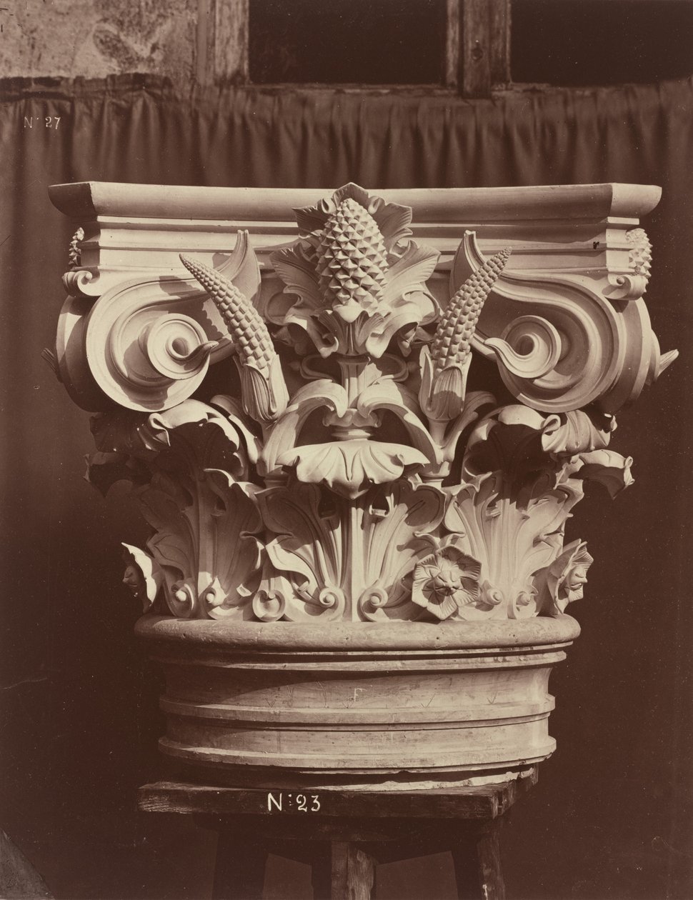 Scultura ornamentale dall
