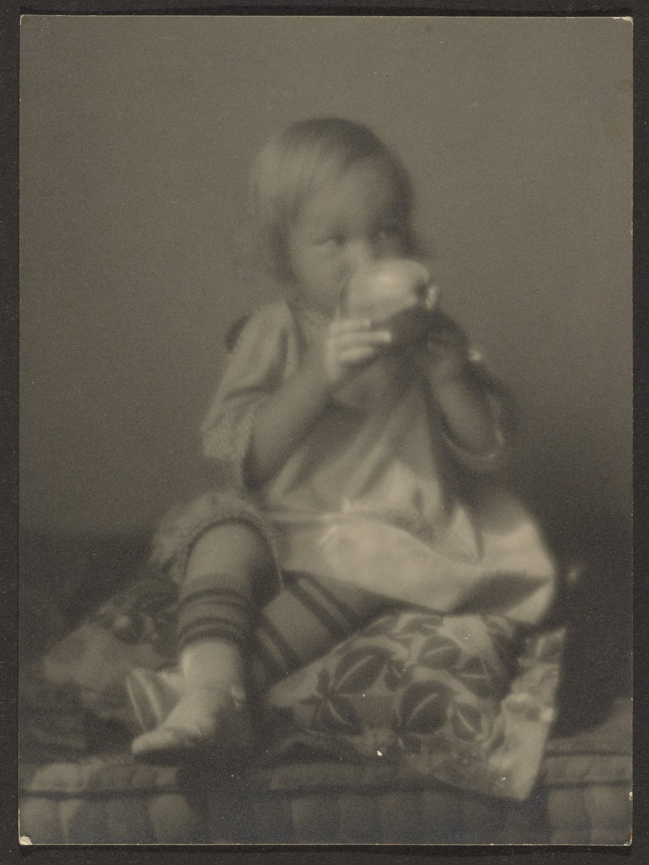 Bambino con mela da Louis Fleckenstein