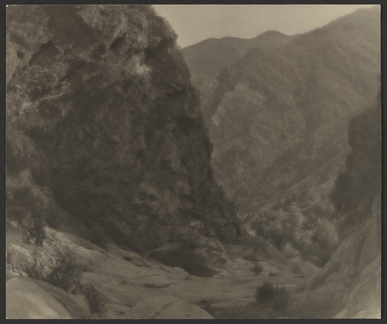 Crater Canyon, California da Louis Fleckenstein