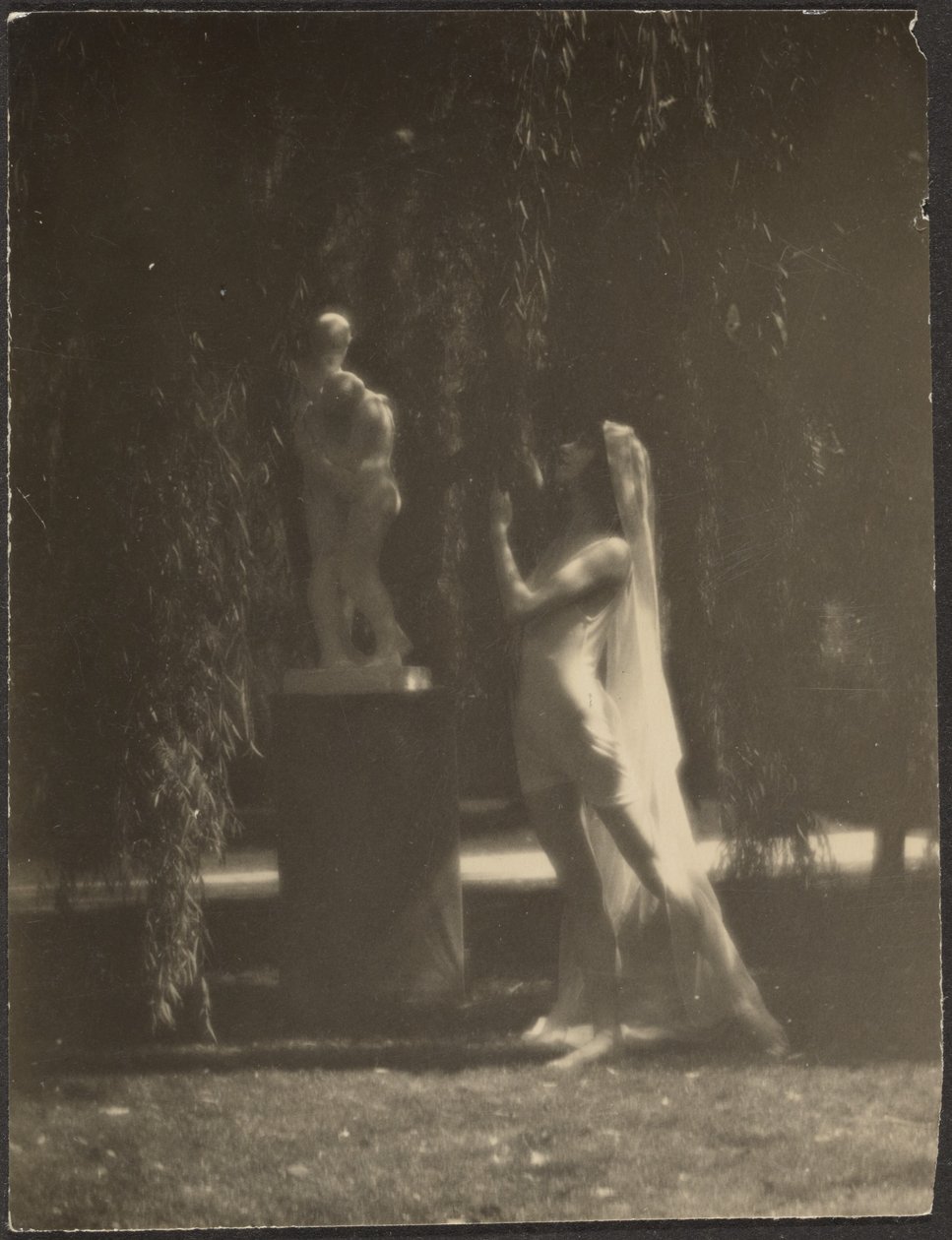 Ballerina in giardino da Louis Fleckenstein