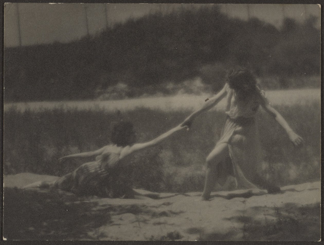 [Danzatrici in giardino] da Louis Fleckenstein