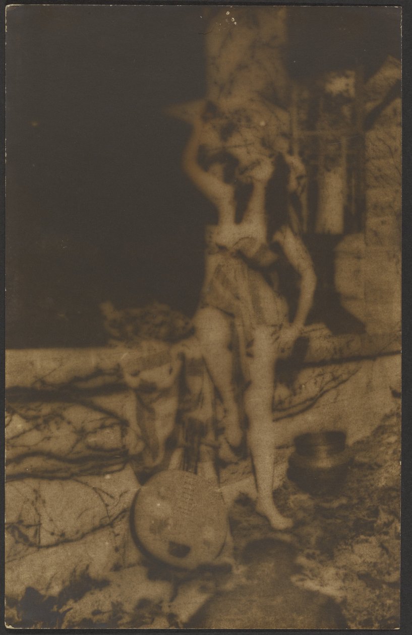 [Ballerina con Yueqin] da Louis Fleckenstein