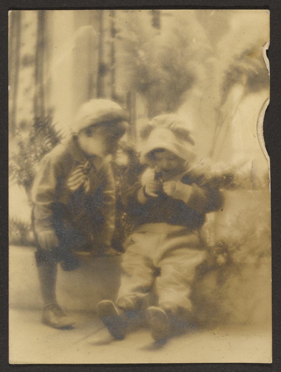 Piccoli innamorati da Louis Fleckenstein