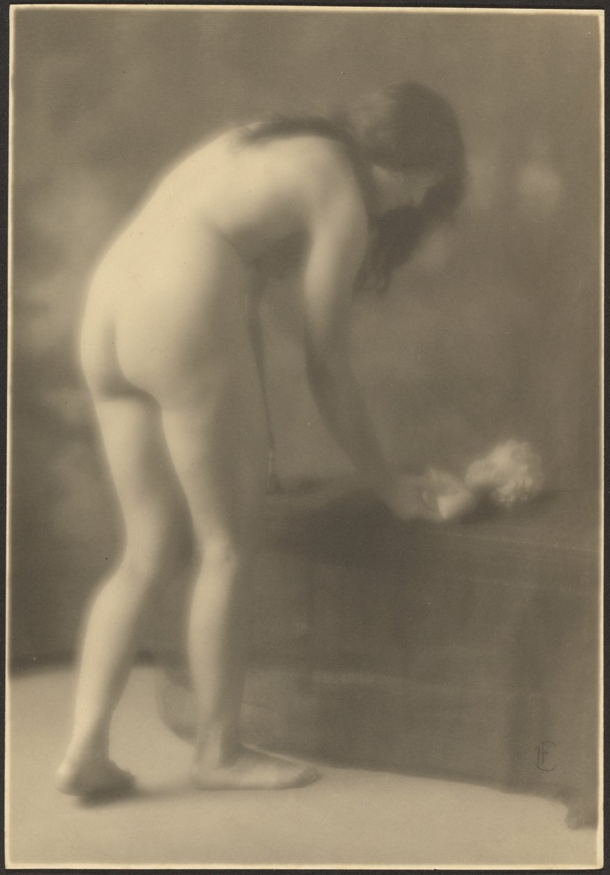 Nudo con bambola da Louis Fleckenstein