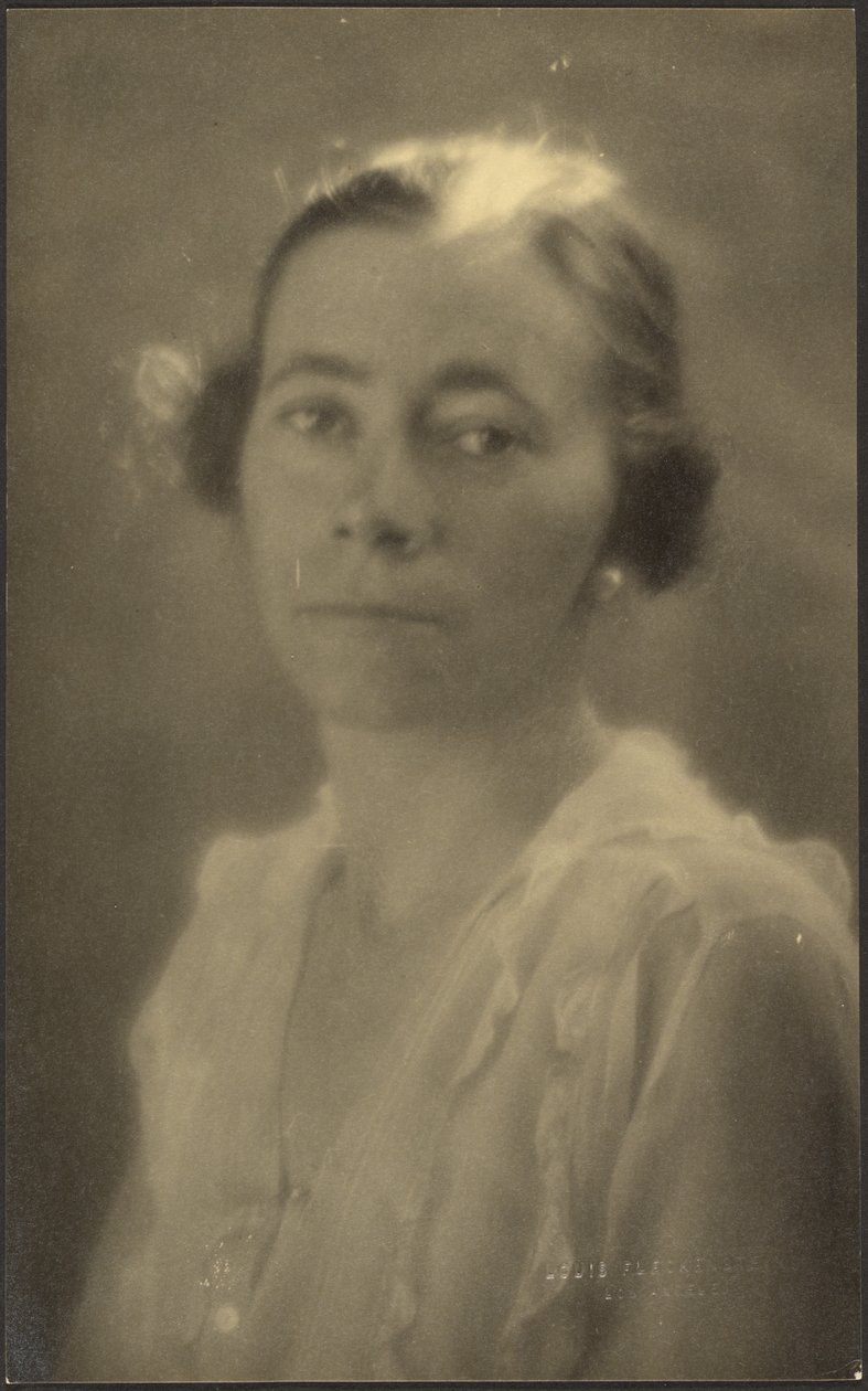 [Ritratto di una donna in camicetta bianca] da Louis Fleckenstein