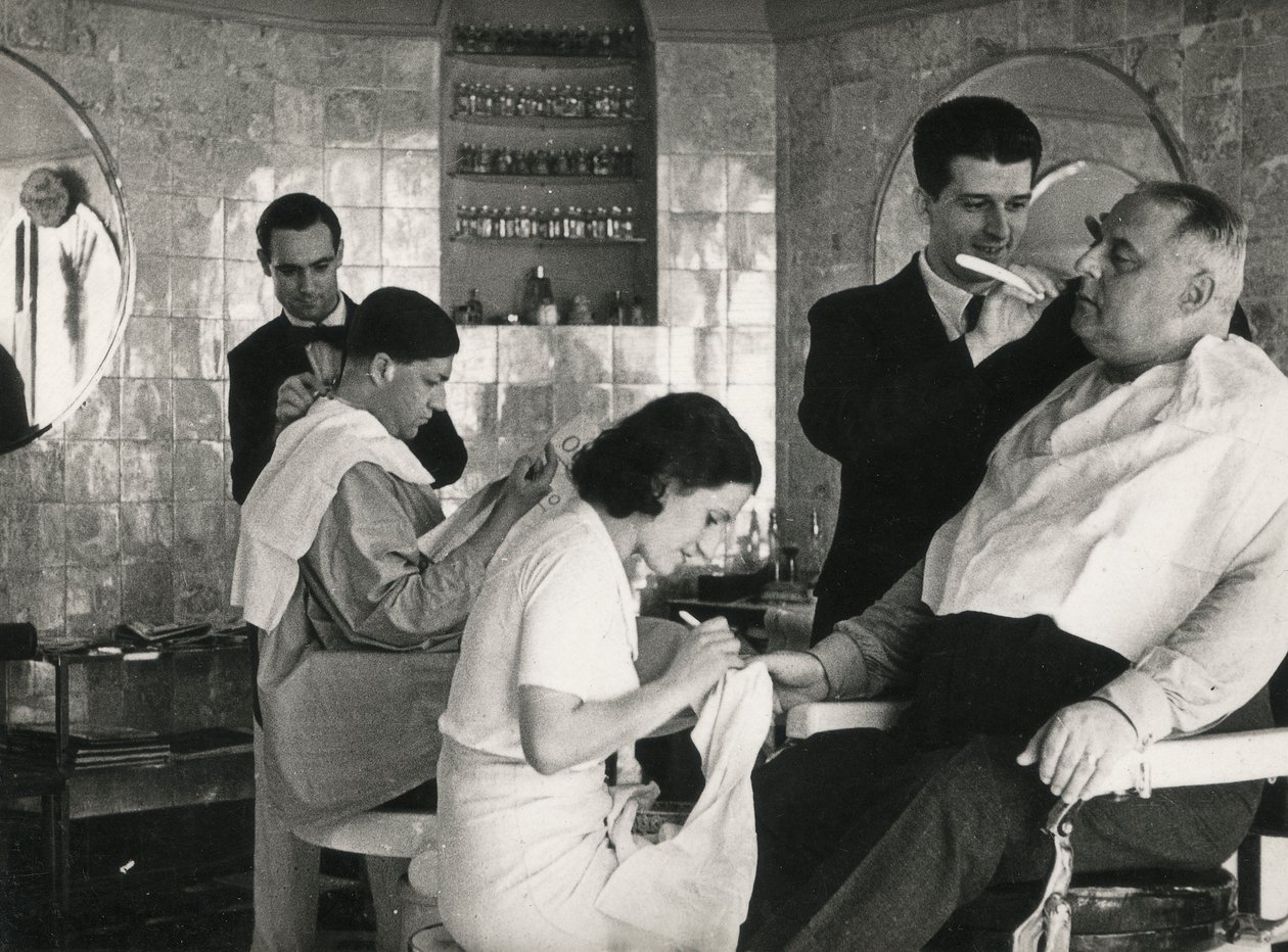 Barbiere e manicure da Luigi Leoni
