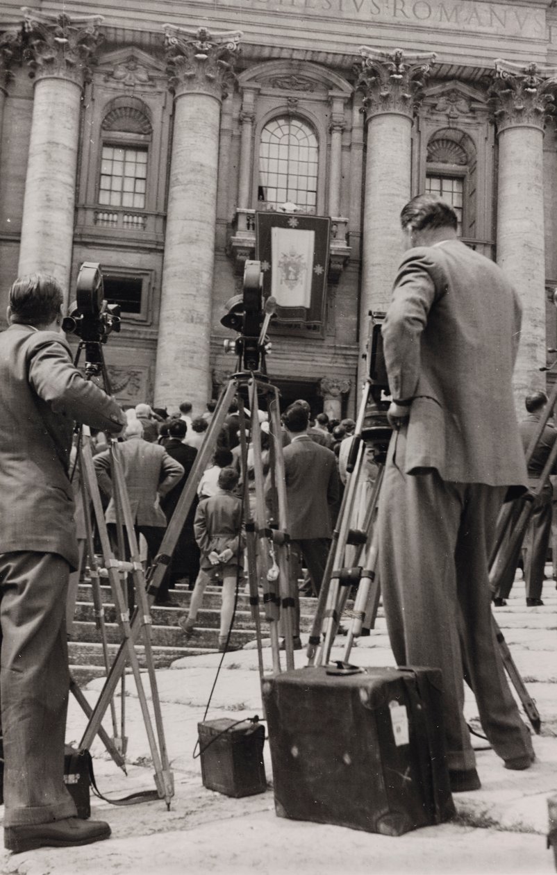 Fotografi in Piazza San Pietro a Roma da Luigi Leoni