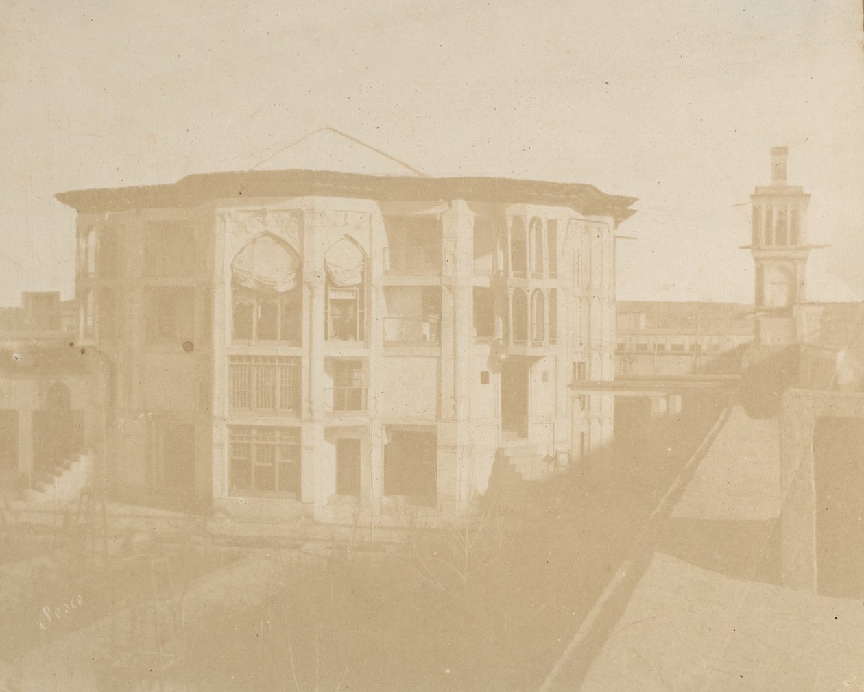 Teheran. Casa del Primo Ministro Nezanneh da Luigi Pesce