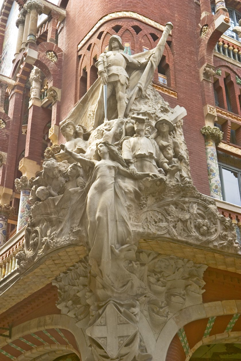 Colonna da Luis Domenech i Montaner