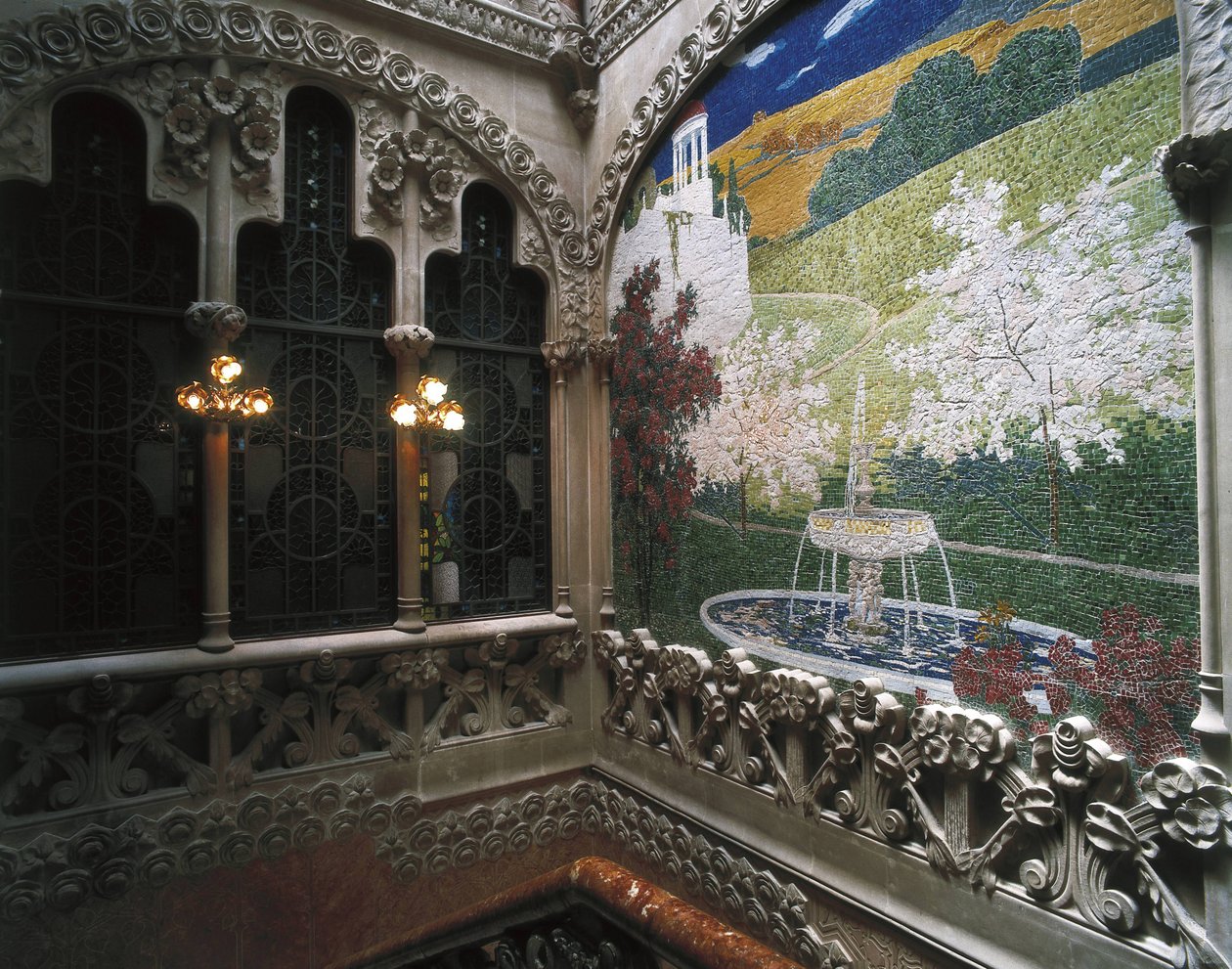 Mosaici, Casa Nava (1901-1907), a Reus - DOMENECH I MONTANER, Lluis (1850-1923). Casa Navas. 1901-1907. SPAGNA. Reus. Casa Navas. Decorazione a mosaico interno. Modernismo. Architettura. da Luis Domenech i Montaner