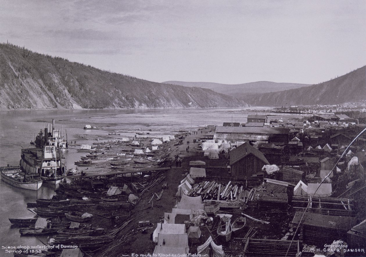 Dawson City in primavera da M.H. Craig