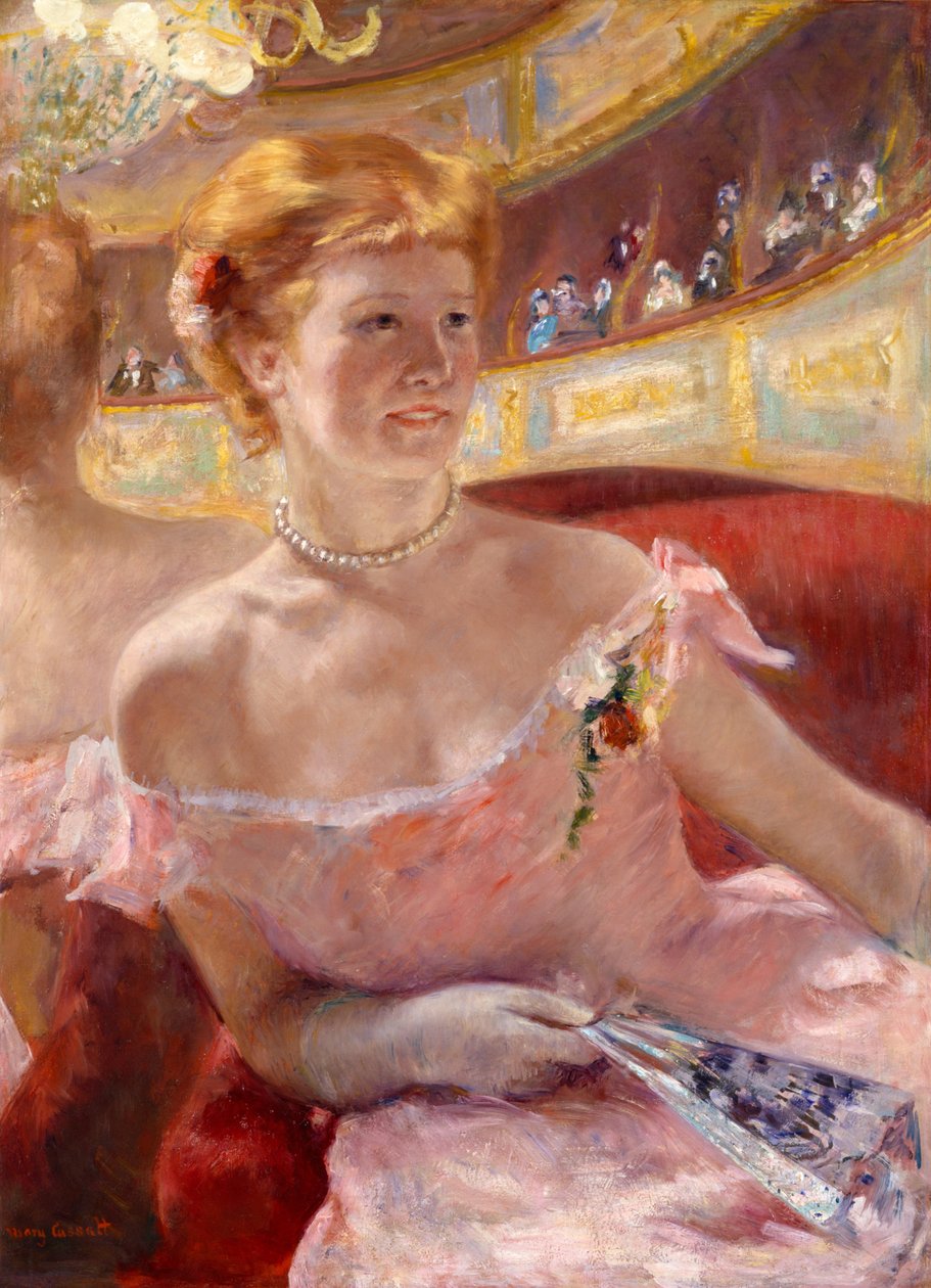 Donna con collana di perle in un palco da Mary Cassatt