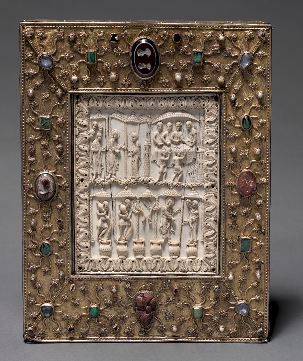 Reliquiario a forma di libro, c. 1000 da Master of the Registrum Gregorii
