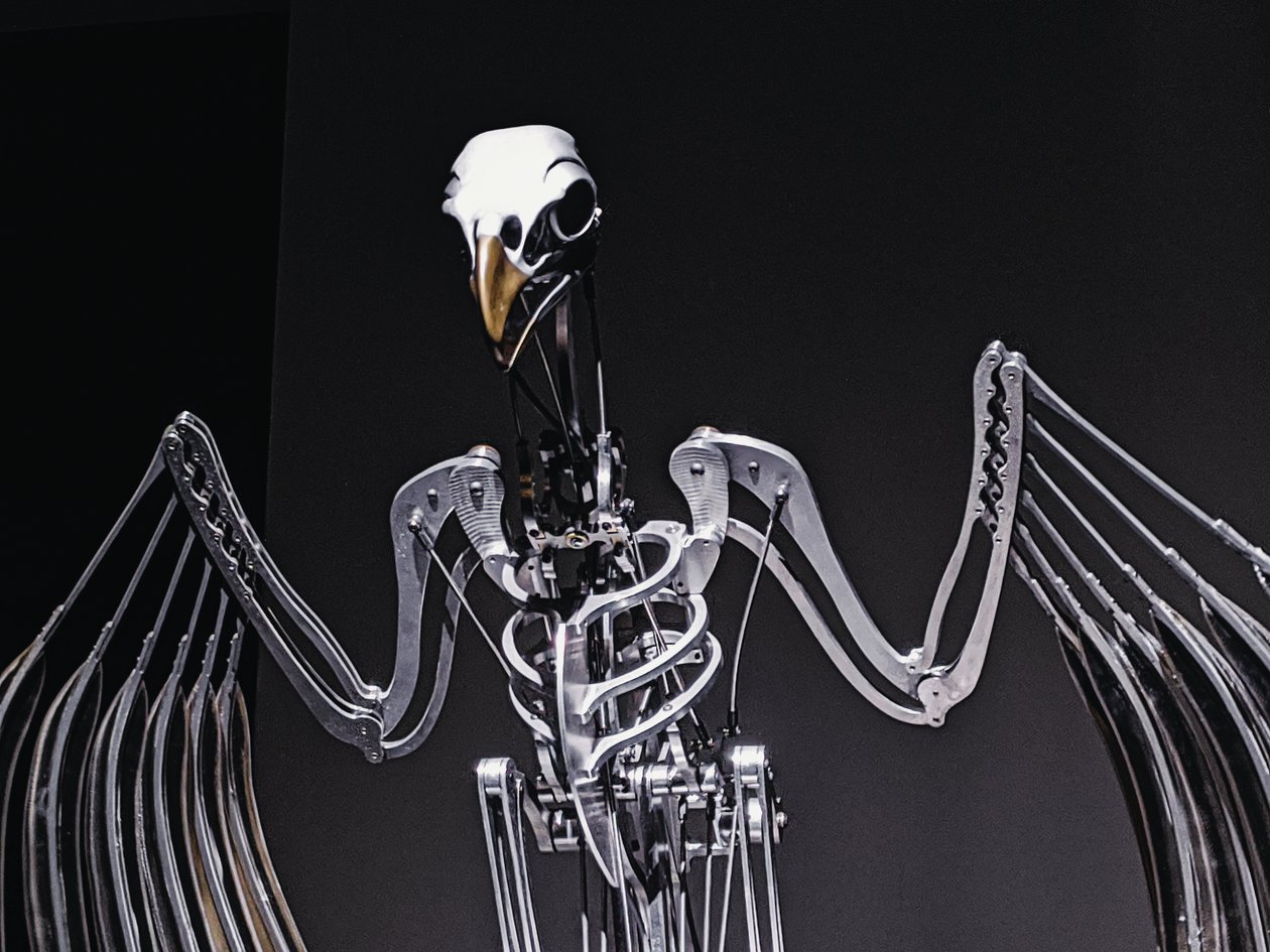 The Nerve Rack, 2019 (Acetale, Acrilico, Alluminio, Ottone, Circuiti elettrici, Vernice, PVC, Resina, Servomotori, Acciaio) da Mat Collishaw