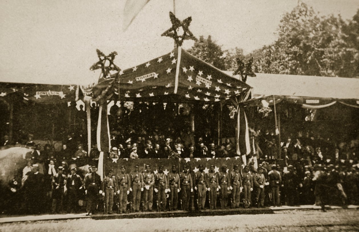 Visione delle truppe di ritorno a Washington, 1861-65 da Mathew B. Brady