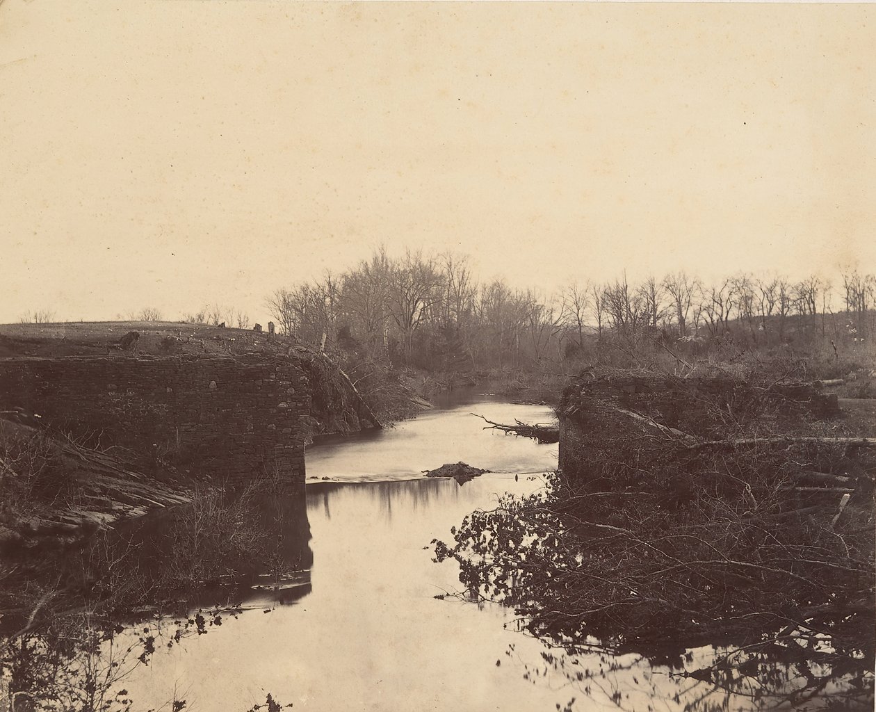 Rovine del ponte di pietra - Bull Run, 1862 da Mathew Brady
