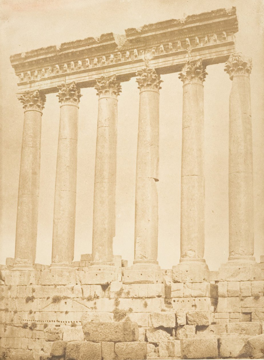 Colonnato del Tempio del Sole, a Baalbek Heliopolis da Maxime Du Camp