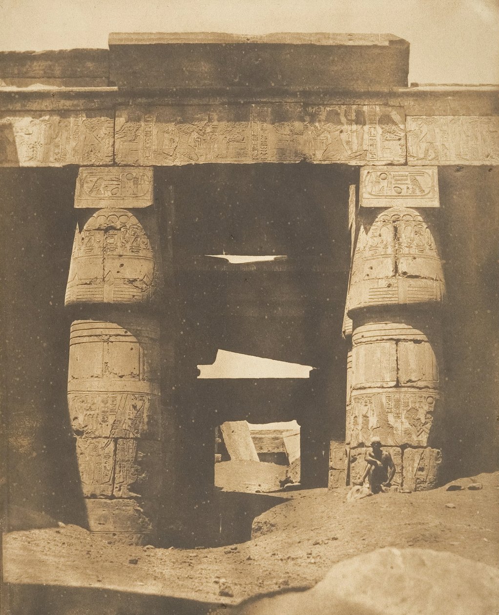 Interno del Tempio di Khons, a Karnak, Tebe, 1849-50 da Maxime Du Camp