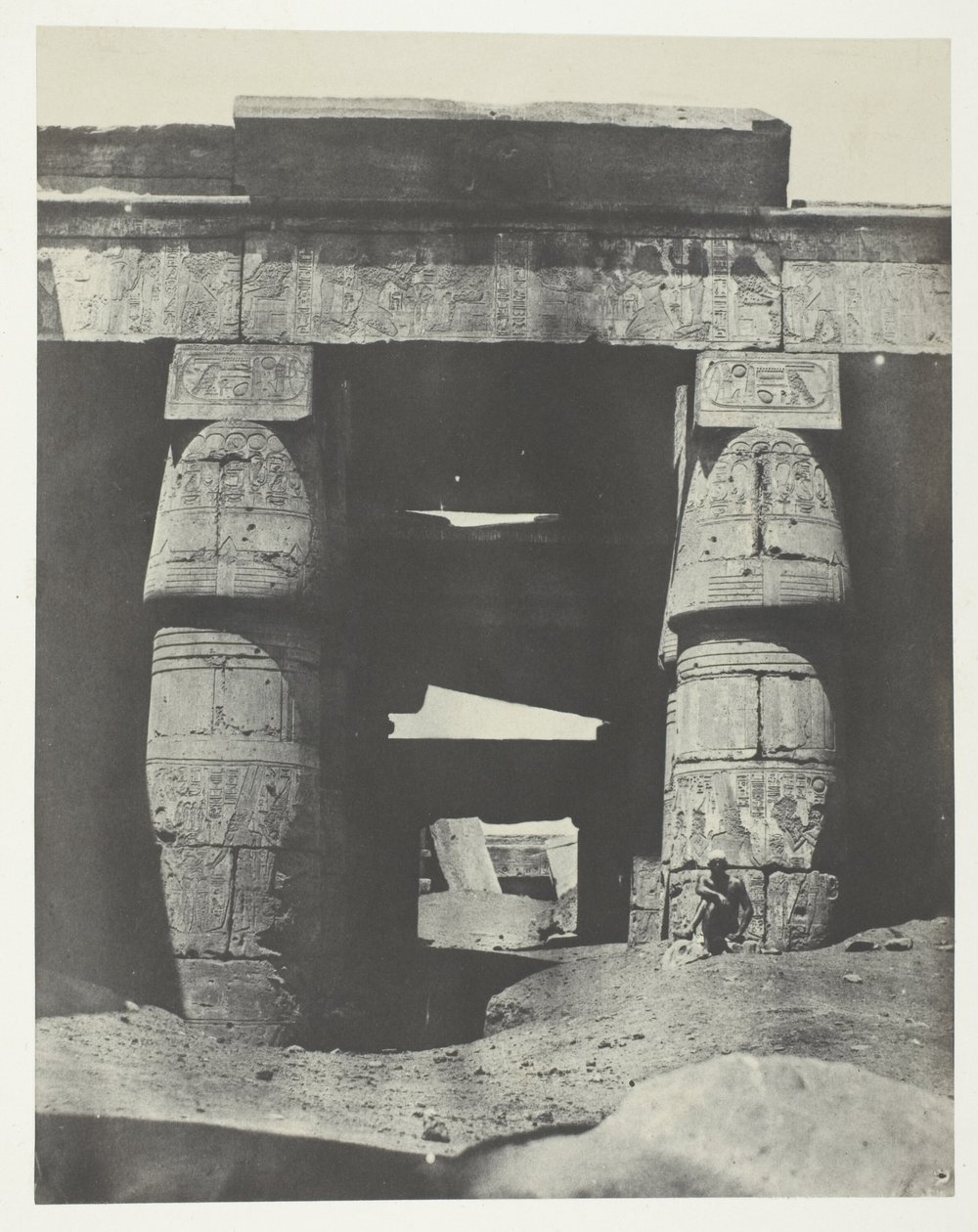 Karnak, Portico del Tempio di Khons; Tebe da Maxime Du Camp