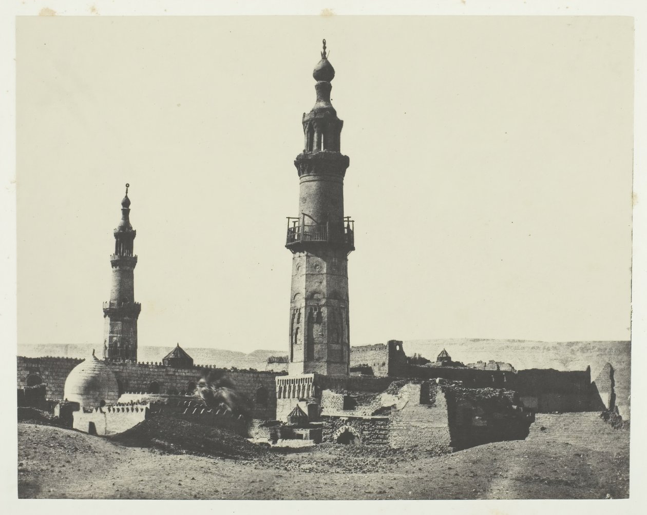 Moschea di Aly-Bey, Girgeh, Alto Egitto, 1849-51, stampato 1852 da Maxime Du Camp