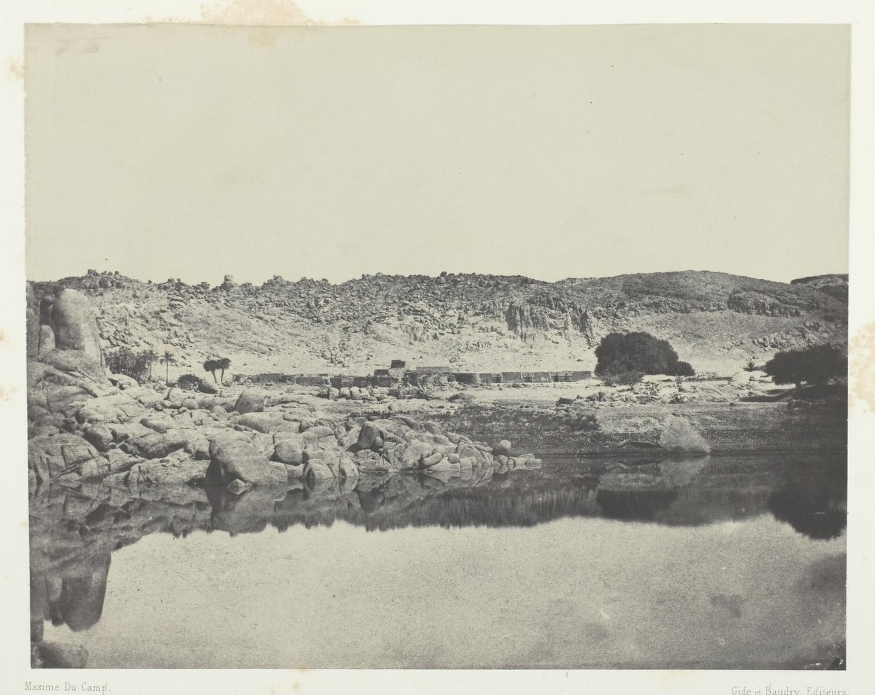 Riva Settentrionale del Nilo Villaggio di Abou-Koli, Vista Presa a Nord di Filè, Nubia da Maxime Du Camp