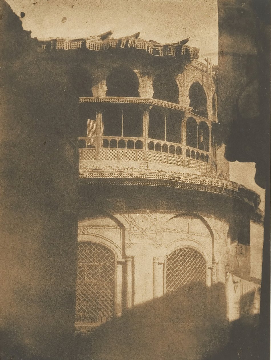 Sibilla o Fontana e Scuola di Souk-el-asr, al Cairo da Maxime Du Camp