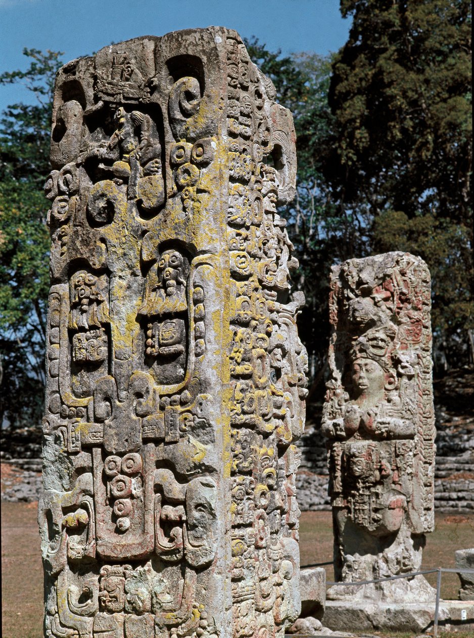 Stele A e C, Plaza de Ceremonias, 731 d.C. da Mayan