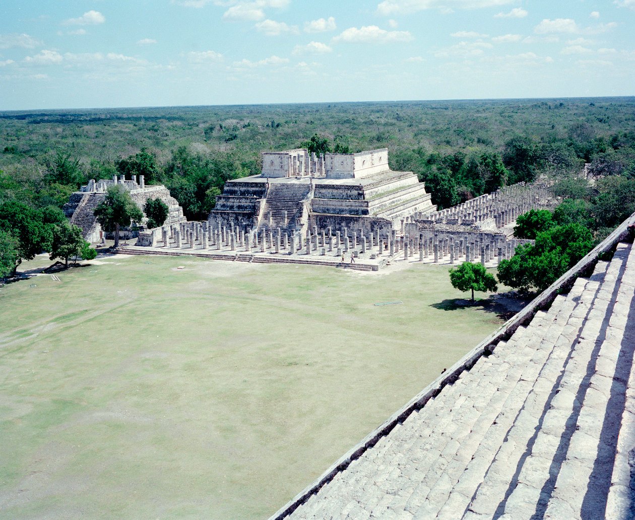 Civiltà precolombiana: vista del sito di Chichen Itza nella regione dello Yucatan. Civiltà Maya, periodo classico e rinascimento Maya, 750-1200 d.C. Messico da Mayan Mayan