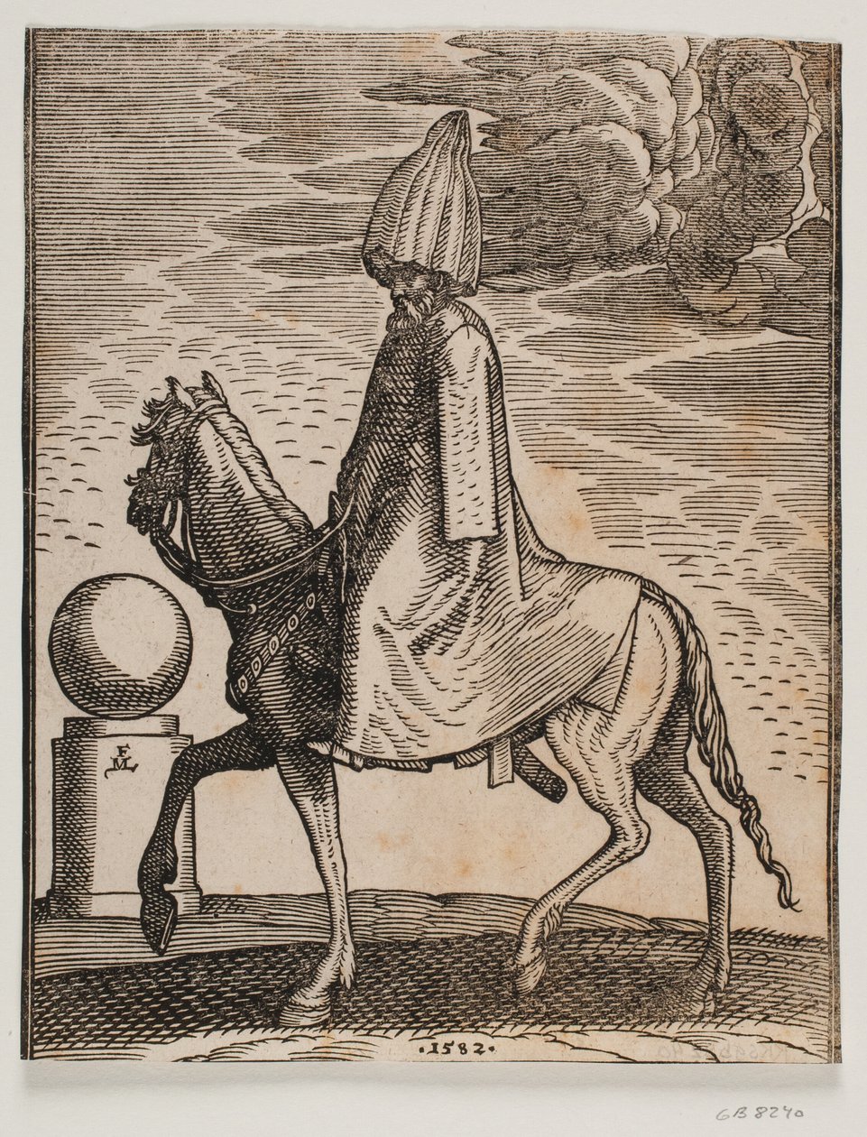 Cavaliere con lungo cappotto e copricapo simile a una zucca, profilo a sinistra; sotto il mantello si intravede una spada; dietro le zampe anteriori del cavallo si vede un piedistallo cilindrico che sostiene una sfera da Melchior Lorck