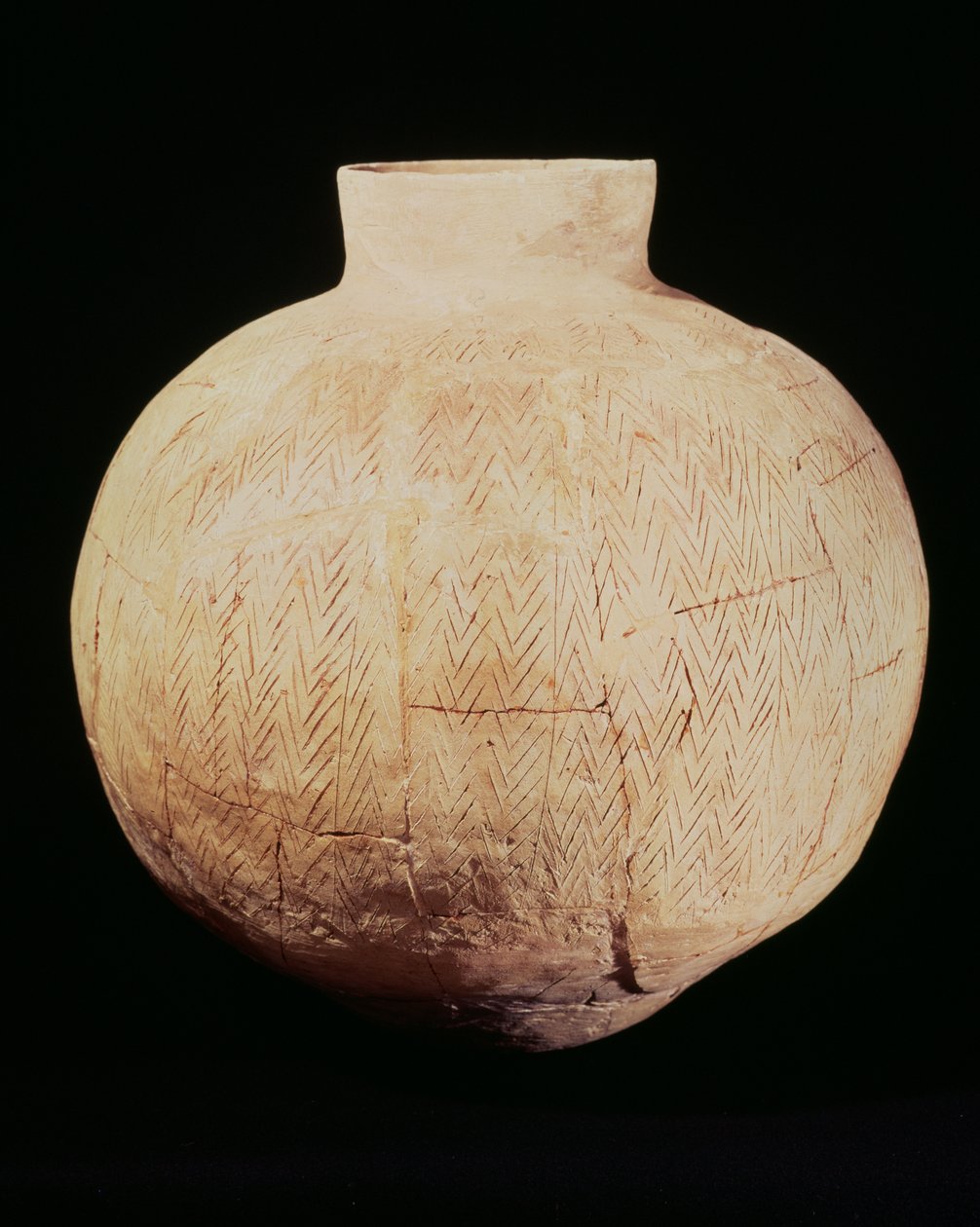 Vaso con intaglio decorativo, da Tell-Hassuna, V millennio a.C. (ceramica) da Mesopotamian
