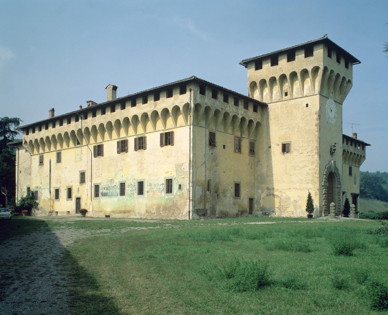 Villa Medicea Cafaggiolo, progettata per Cosimo Il Vecchio (1389-1464) da Michelozzo di Bartolommeo