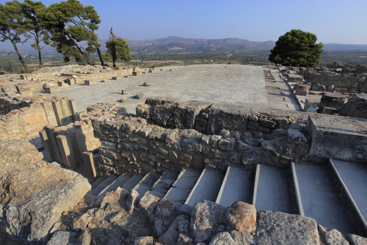 Sito archeologico minoico di Festo. Vista sul cortile centrale dall