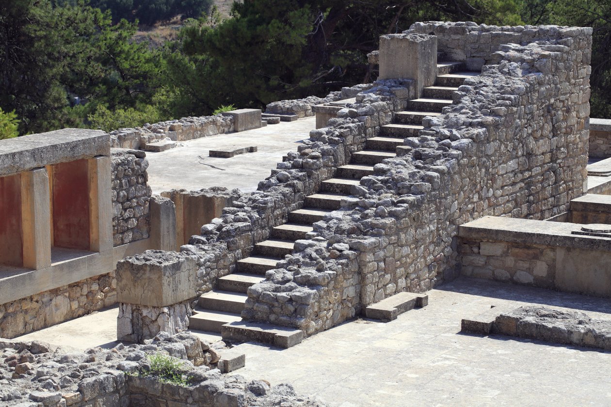 Parte orientale del palazzo del re Minosse a Cnosso tra il megaron della regina e il cortile centrale. Creta. 1600-1450 a.C. da Minoan