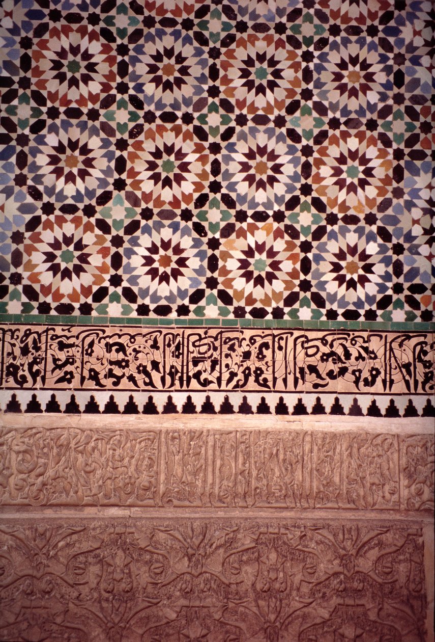 La parete inferiore del cortile principale, costruito dai Saadiani nel 1565 da Moroccan School