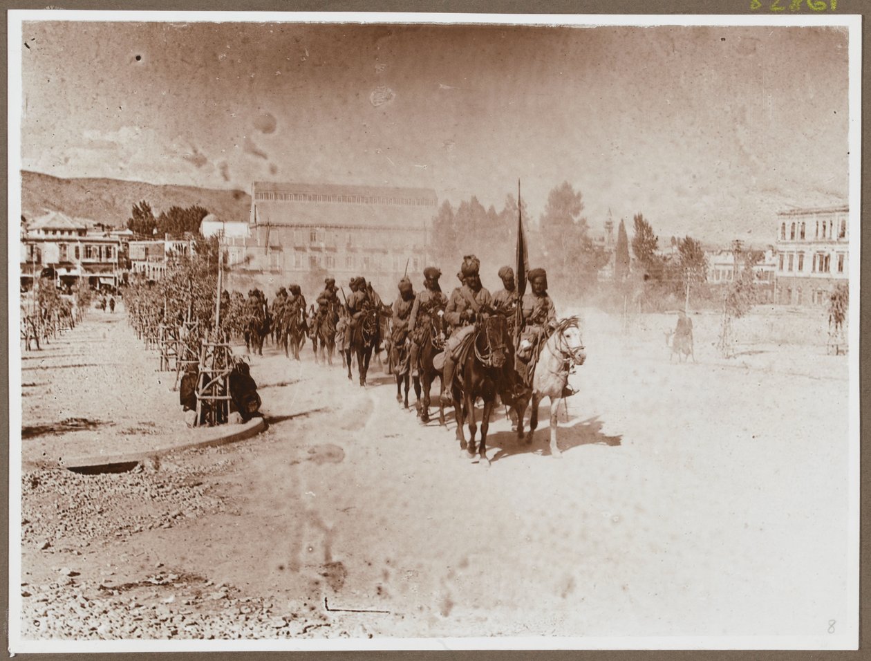 9° Cavalleria di Hodson marcia attraverso Damasco, 2 ottobre 1918 da Mullick Photo House