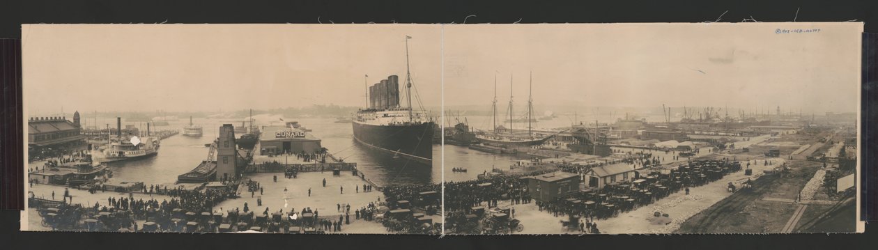 Il Lusitania alla fine del viaggio record da N.W. Penfield