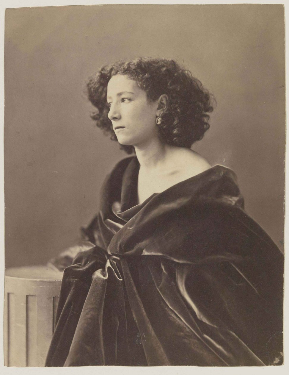 Ritratto di Sarah Bernhardt 1844-1923, 1864 da Nadar