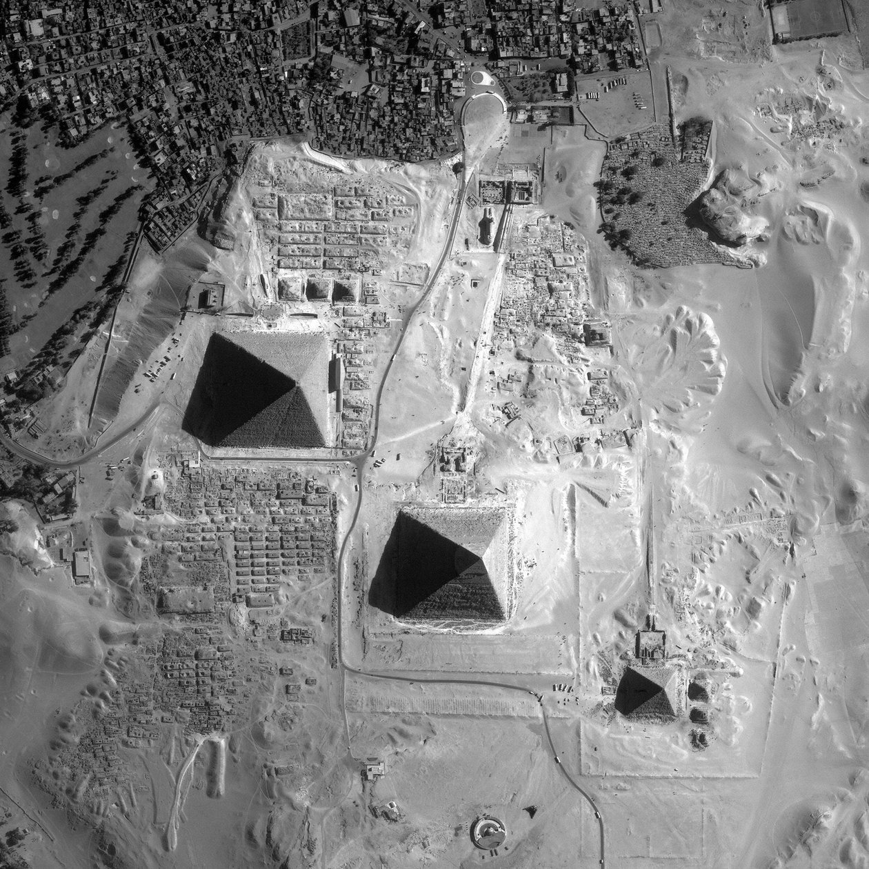 Vista satellitare delle Piramidi di Giza, Egitto da National Aeronautics and Space Administration National Aeronautics and Space Administration
