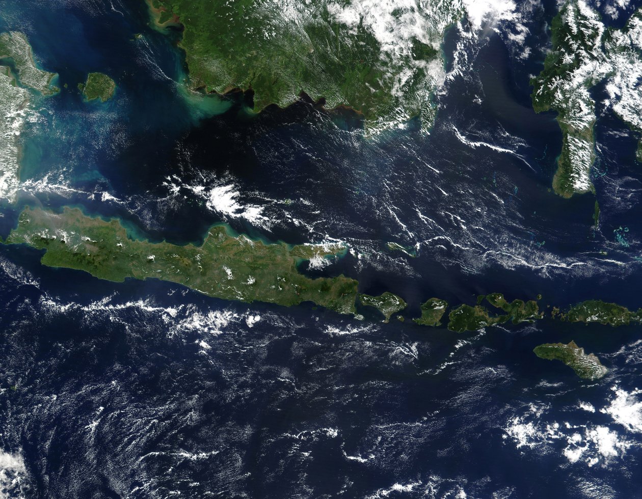 Immagine satellitare a colori reali dell