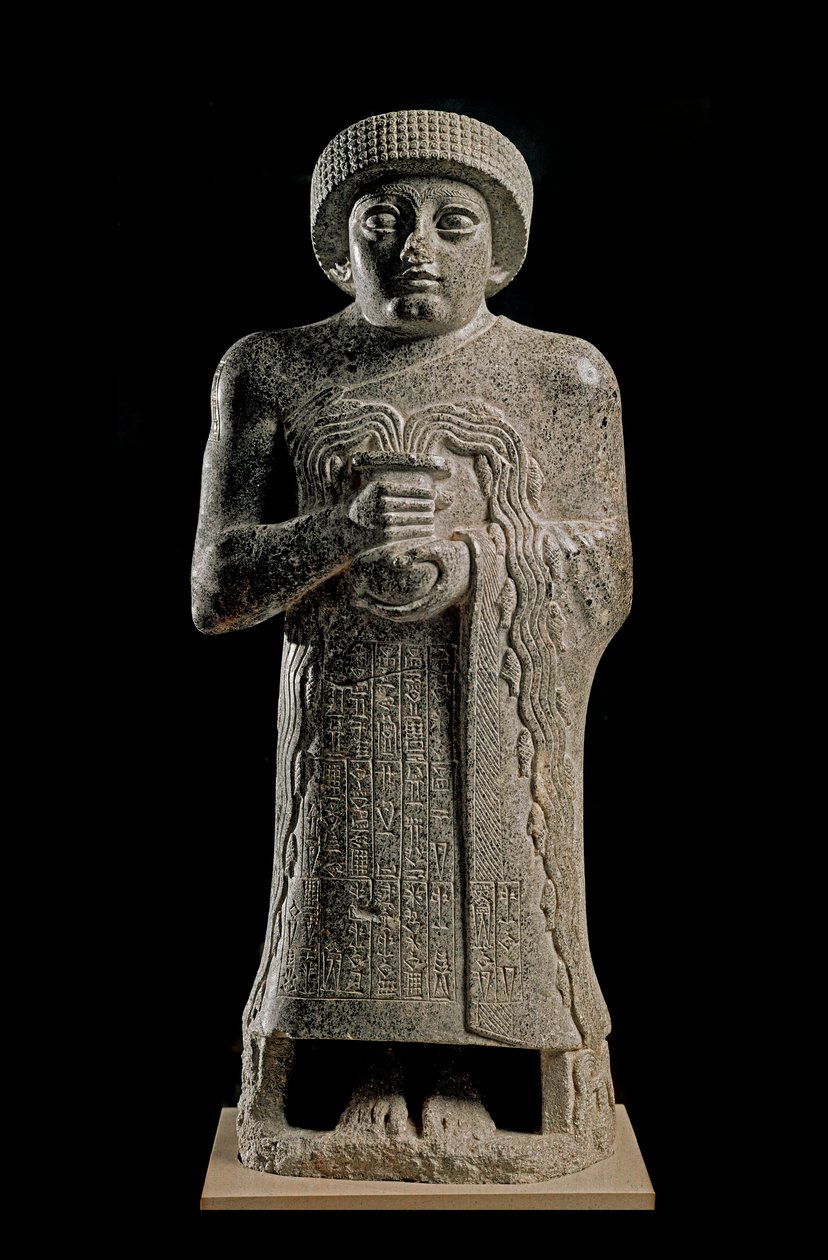 Arte sumera: Dettaglio della statua di Gudea, principe di Lagash conosciuta come "con il vaso zampillante" e dedicata alla dea Geshtinanna da Neo Sumerian Neo Sumerian