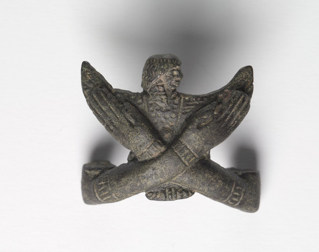Montatura in bronzo da un fascio di Shawabty: braccia incrociate, tarda XVIII a XIX dinastia, circa 1336-1256 a.C. da New Kingdom Egyptian