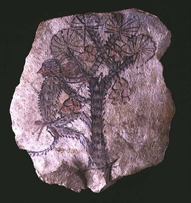 Ostracon che raffigura una scimmia che sale su un albero da New Kingdom Egyptian