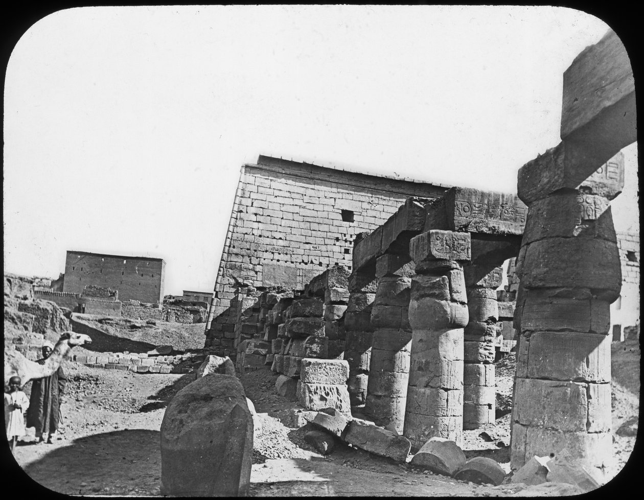Grande Tempio, Luxor, Egitto, c1890 da Newton and Co